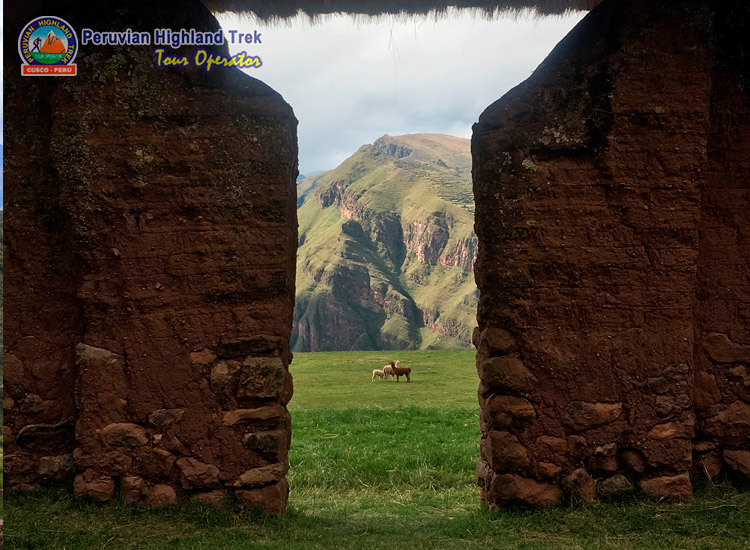 Huchuy Qosqo Trek to Machu Picchu